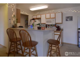 Photo #4: 939744 Listing