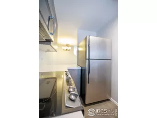 Photo #5: 939782 Listing 