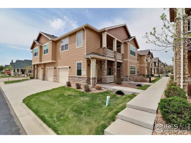 MLS: 939827 Condo For Sale