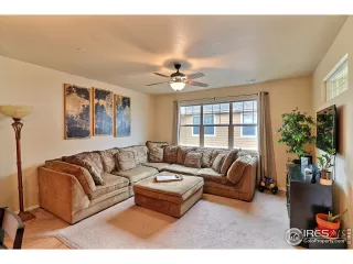 Photo #4: 939827 Listing