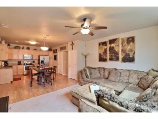 Photo #5: 939827 Listing