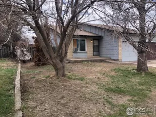 Photo #2: 939829 Listing