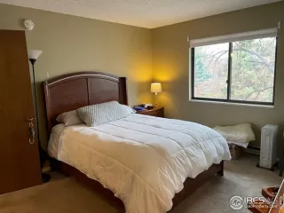 Photo #5: 939880 Listing