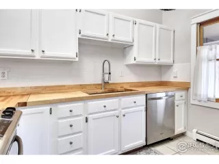 Photo #6: 939905 Listing 