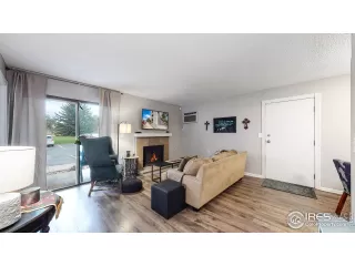 Photo #3: 939919 Listing