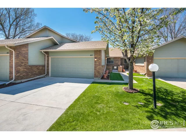 MLS: 939922 Condo For Sale