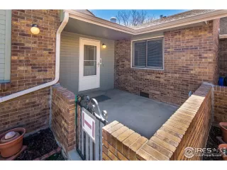 Photo #3: 939922 Listing