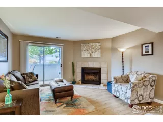 Photo #3: 939943 Listing