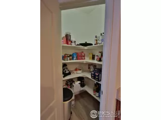 Photo #6: 939967 Listing