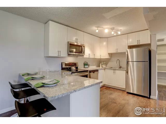 MLS: 940009 Condo For Sale