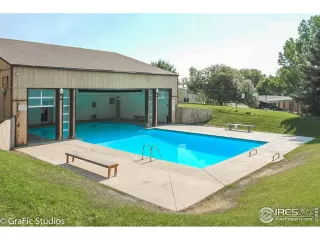 Photo #4: 940032 Listing 