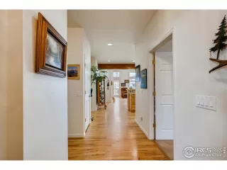 Photo #4: 940061 Listing