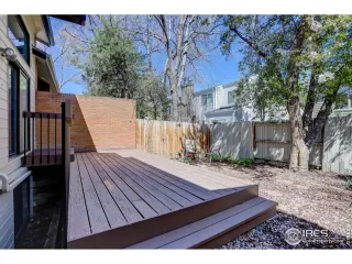 Photo #6: 940069 Listing