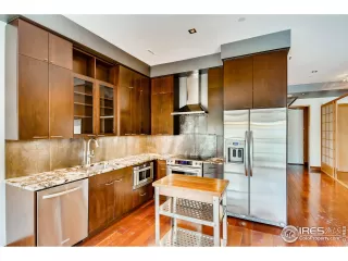 Photo #4: 940083 Listing