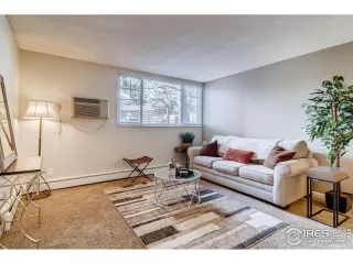 Photo #1: 940101 Listing