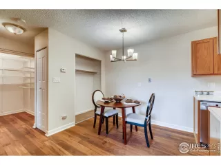 Photo #6: 940101 Listing