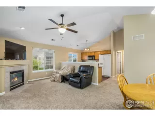 Photo #4: 940113 Listing