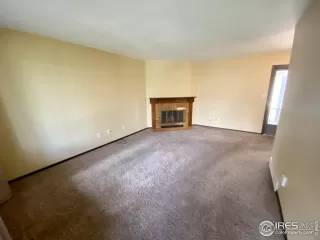 Photo #2: 940120 Listing