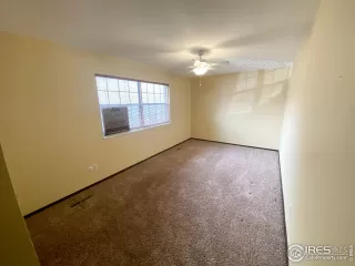 Photo #6: 940120 Listing