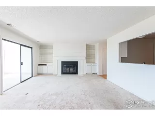 Photo #1: 940121 Listing