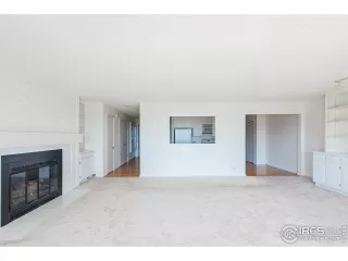 Photo #2: 940121 Listing