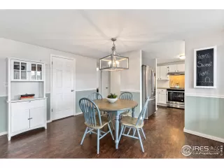 Photo #5: 940124 Listing 