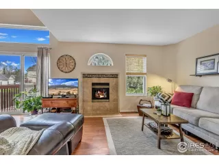 Photo #5: 940199 Listing 