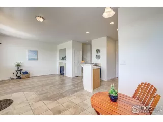 Photo #5: 940274 Listing 