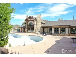 Photo #2: 940423 Listing