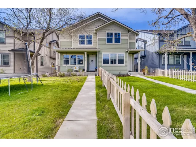 MLS: 940461 Condo For Sale