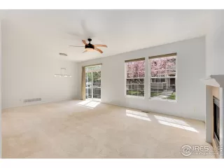 Photo #3: 940494 Listing