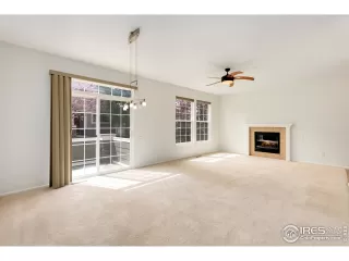 Photo #5: 940494 Listing