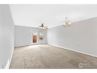 Photo #3: 940559 Listing