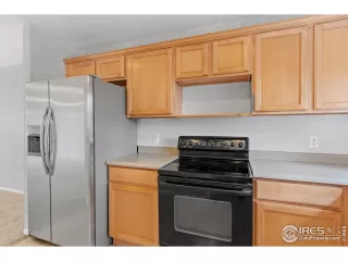 Photo #6: 940559 Listing