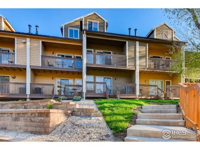 MLS: 940623 Condo For Sale