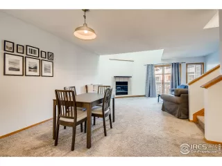 Photo #6: 940623 Listing