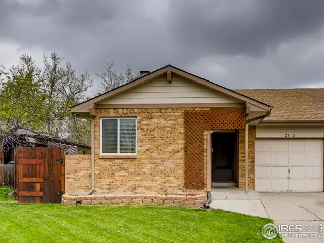 MLS: 940625 Condo For Sale