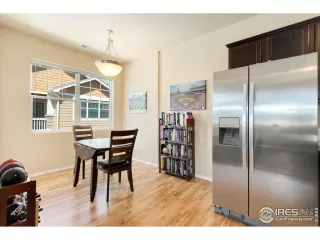 Photo #4: 940630 Listing