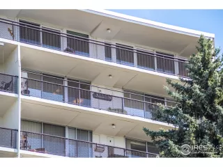 Photo #2: 940639 Listing