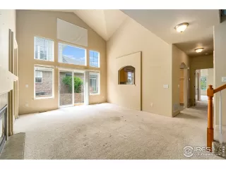 Photo #3: 940644 Listing