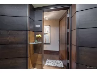 Photo #4: 9406665 Listing