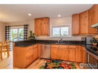 Photo #6: 940671 Listing 