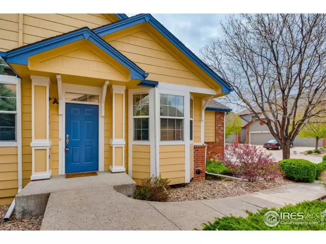 MLS: 940699 Condo For Sale
