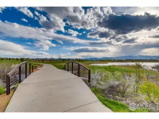 Photo #5: 940709 Listing 
