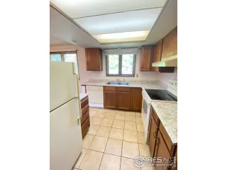 Photo #2: 940772 Listing