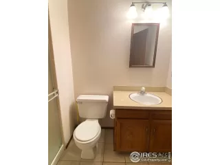 Photo #5: 940772 Listing