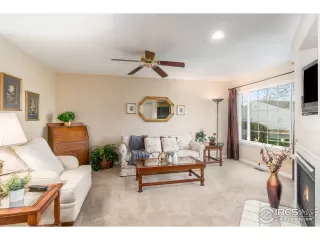 Photo #3: 940788 Listing