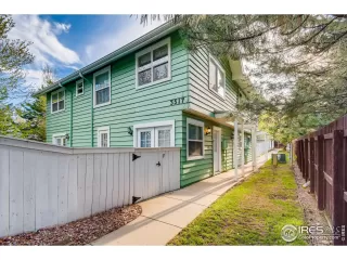 Photo #1: 940803 Listing