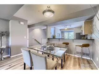 Photo #4: 940830 Listing