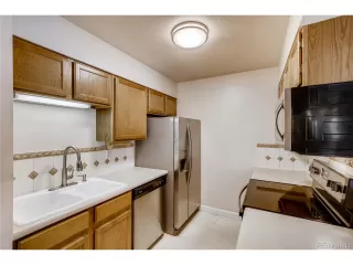 Photo #3: 9408649 Listing